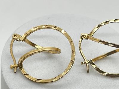 LOT 193J: 10K Yellow Gold Double Hoop Earrings