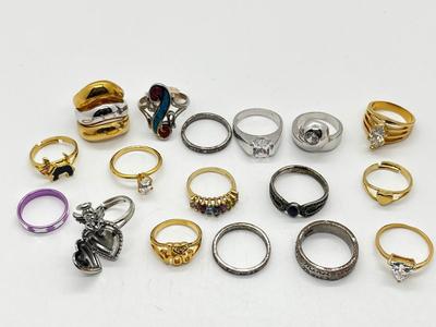 LOT 232J: Large Collection of Costume Rings Sizes 6-9