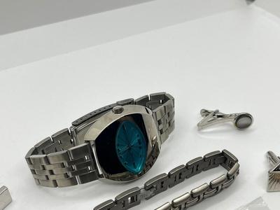 LOT 234: Men's Accessory Lot: Watch, Cufflinks and More