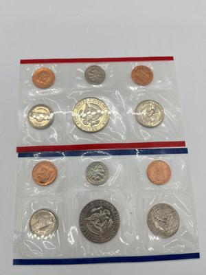 LOT 238J: Large Collection of Uncirculated and Proof US Coin Sets