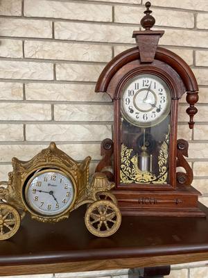 Sale Photo Thumbnail #132: Carriage clock needs some love. Both are untested.