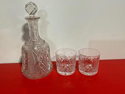 Glass Decanter and whiskey glasses