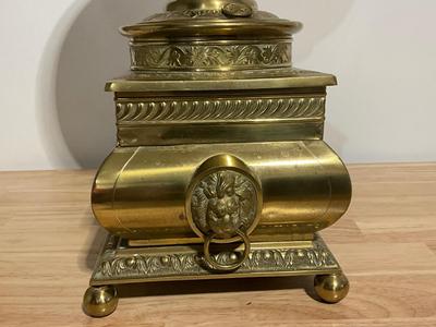 Vintage The Parker Lamp Company Hurricane Lamp