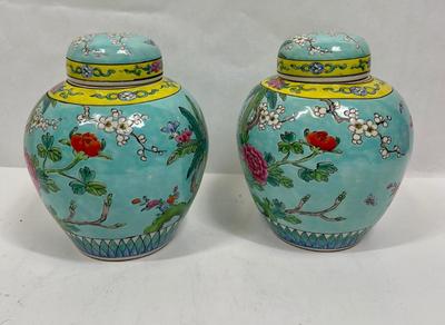 Vintage Late Qing Dynasty or early Republic of China Pastel Turquoise Lidded Ginger Jar