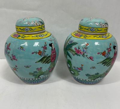 Vintage Late Qing Dynasty or early Republic of China Pastel Turquoise Lidded Ginger Jar