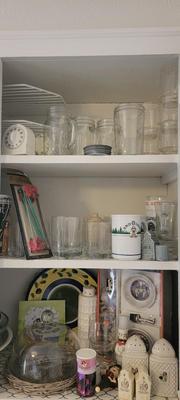 Kitchenware, glasses, oil dipping sets