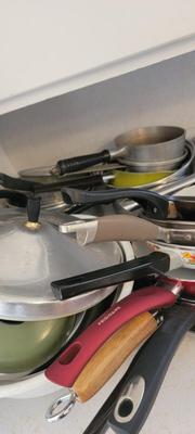 Cookware and bakeware