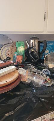 Kitchenware, copper lined bowl set