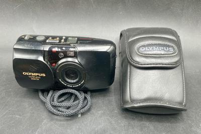 Olympus Infinity Stylus Zoom DLX 35-70mm Zoom Film Camera