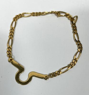 3 pieces Vintage chain necklaces and a bracelet - fashion jewelry