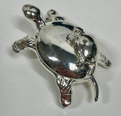 Turtle Brooch Pin Silvertone