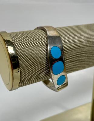 Vintage Taxco Mexico 925 Sterling Silver Turquoise Inlay Hinged Bracelet