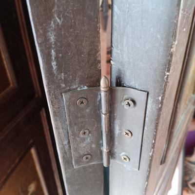 LOT 2A: Vintage Hand-Painted Lacquered Wood Screen