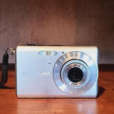 LOT 23A: Steiner Germany Firebird 8x30 Binoculars w/ Pentax Optio VS20, Fujifilm FinePix S1800 & More