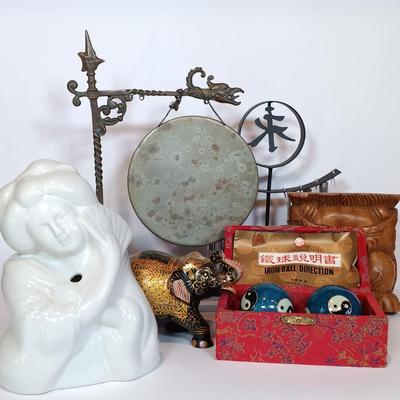 LOT 29A: Decorative Dinner Gong, Small Brass Turtle, Lacquered Elephant & More
