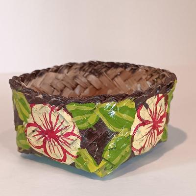 LOT 31A: Lustre Ware Fisherman Vase, Persian Miniatures Book, Vintage Tourist Dolls & Mini Basket