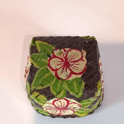 LOT 31A: Lustre Ware Fisherman Vase, Persian Miniatures Book, Vintage Tourist Dolls & Mini Basket