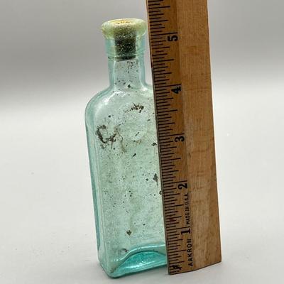 LOT 46B: Lot of Glass and Ceramic Collectibles - Wheaton Bottles and More