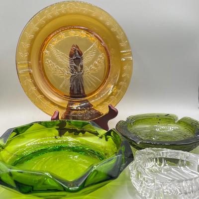 LOT 47B: Vintage Glass Ashtray Collection