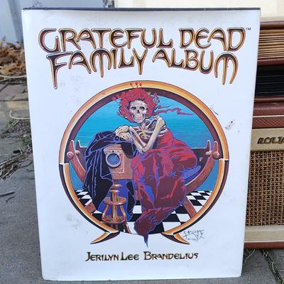 LOT 126A: RCA Victor Model 8 Record Player with Vintage Records, Grateful Dead Book & Ticket Stubs 80s Bruce Springsteen and The...