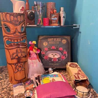 LOT 171B: Vintage Bar / Cocktail Collection