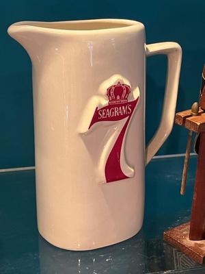 LOT 171B: Vintage Bar / Cocktail Collection