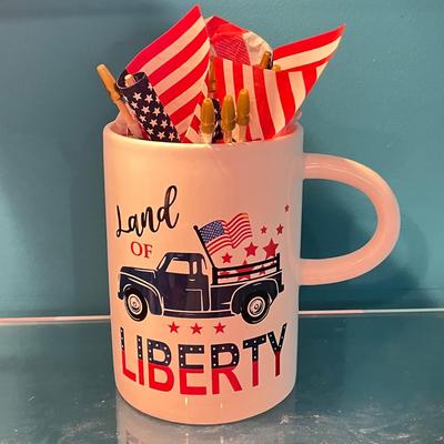 LOT 172B: Vintage Steins and More - Budweiser, Avon