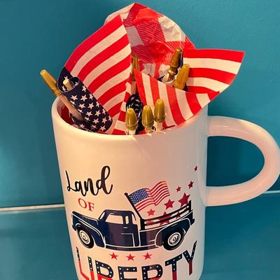 LOT 172B: Vintage Steins and More - Budweiser, Avon