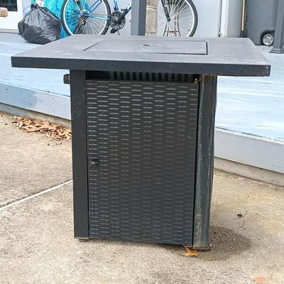 LOT 182: Legacy Heating Steel Propane Fire Pit Table 50000 BTU