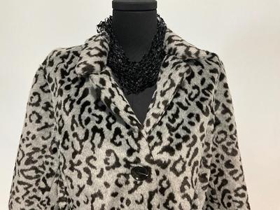 Chico’s lightweight jacket, very soft size 1