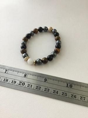 Stretchy fashion beaded bracelet