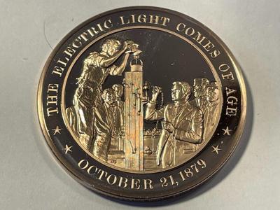 1879 THE ELECTRIC LIGHT COMES OF AGE FRANKLIN MINT PROOF BRONZE MEDAL (MEDAL #54). FREE DOMESTIC SHIPPING.