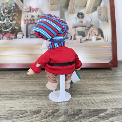 LOT 301B: Vintage Retired Disney Christmas Snow White and the Seven Dwarfs Ashton Drake Galleries Porcelain Dolls w/ Wooden Backdrop