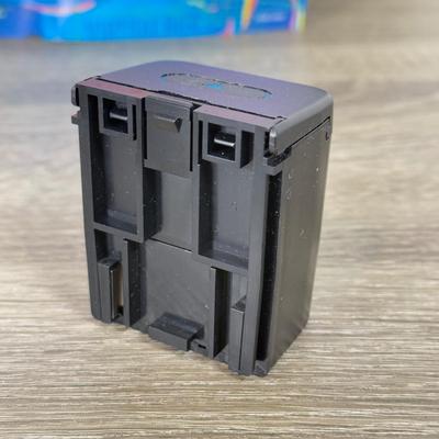 LOT 306B: Nintendo Virtual Boy Game System w/ Instruction Booklet