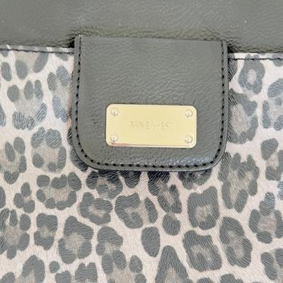LOT 307B: Lovely Leopard Print - Rubber Rain Boots (Ladies’ 8) & 2 Purses