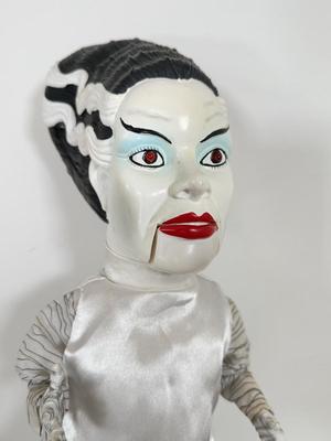 LOT 316B: Gemmy Universal Studios Monsters Animated Bride of Frankenstein & 1990s Crypt Keeper Action Figure