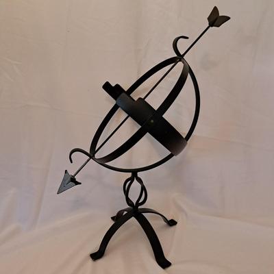 Black Metal Garden Sundial (BD-SD)