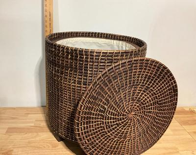Wicker basket height is 19in