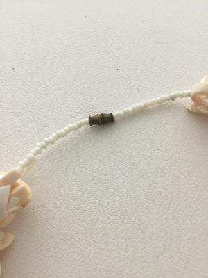 Vintage collar shell necklace