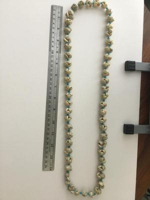 Beautiful shell statement necklace