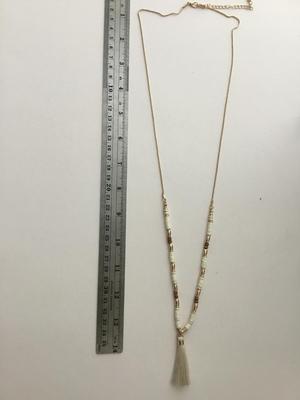 Beautiful fashion tassel necklace