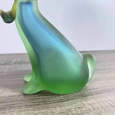 LOT 1D: Vintage Murano Seguso Uranium Art Glass Dog Sculpture *condition issue*