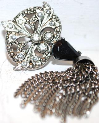 Antique-Styled Fleur-de-Lis Swag Pin 3" L