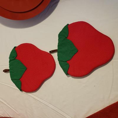 Red Kitchen/Sink Accessories (B3-KD)