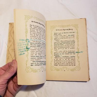 Antique Books and More (B3-KD)