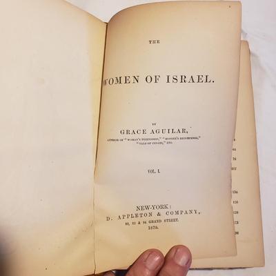 Antique Books and More (B3-KD)