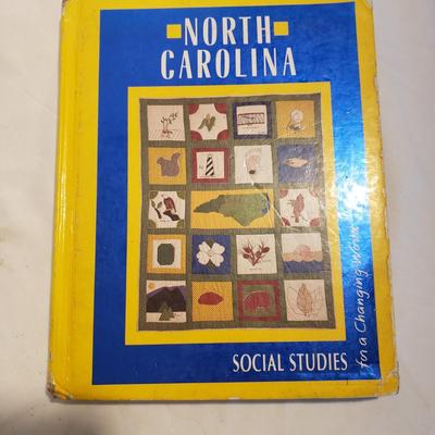 Antique Books and More (B3-KD)