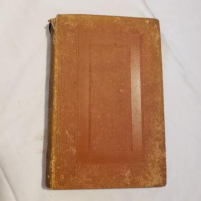 Antique Books and More (B3-KD)