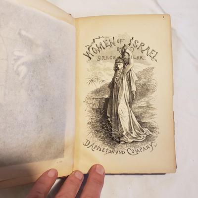 Antique Books and More (B3-KD)