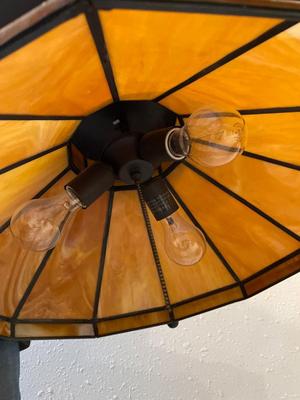Tiffany-style Hanging Light